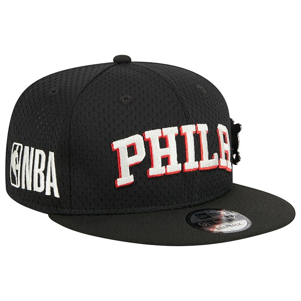 Philadelphia 76ers Post-Up Pin Mesh 9FIFTY Snapback Hat Black - NBA