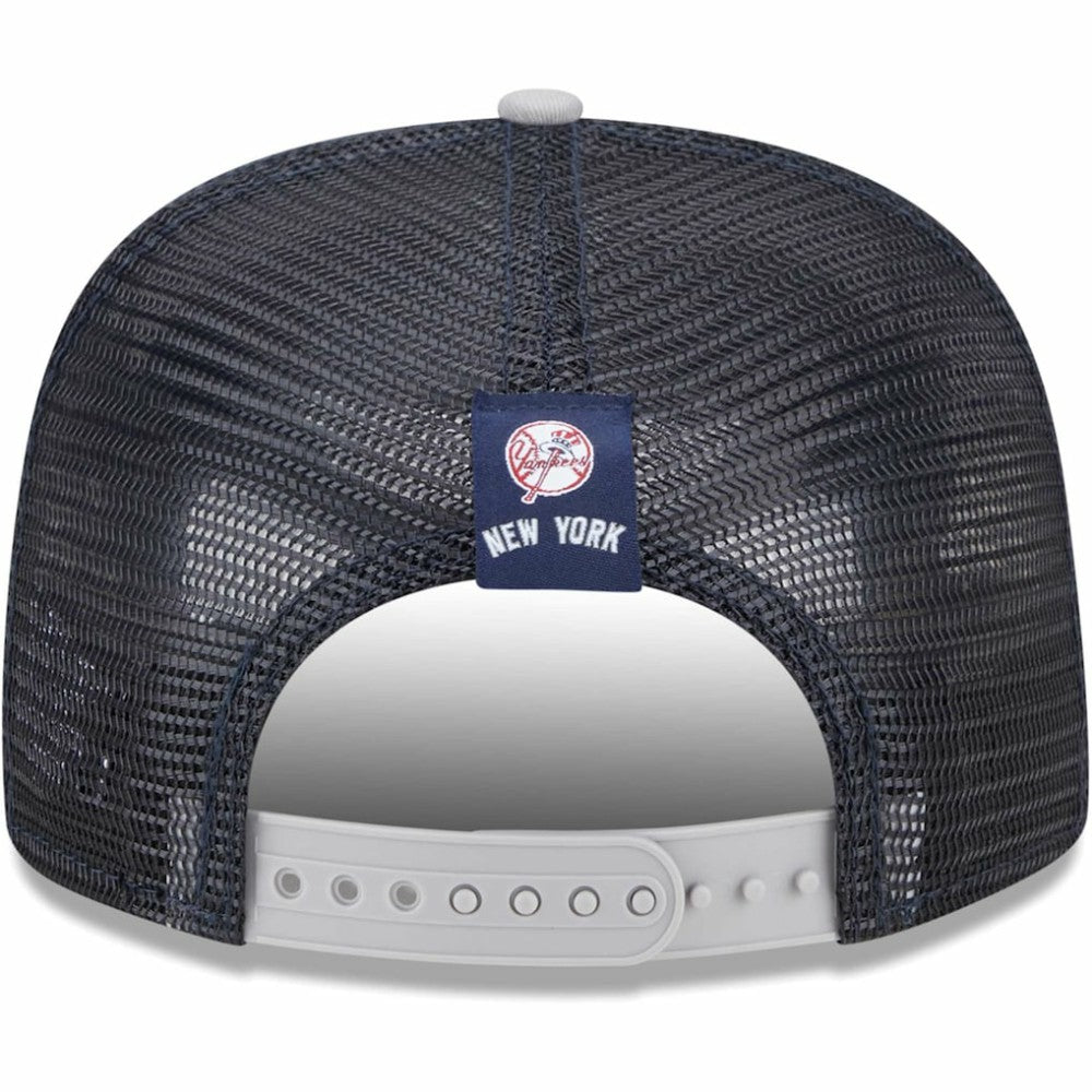 New York Yankees New Era Speed Golfer Trucker Snapback Hat - MLB