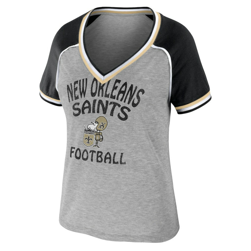 New Orleans Saints WEAR by Erin Andrews Women's Cropped Raglan Throwback V-Neck T-Shirt Heather Gray | NFL