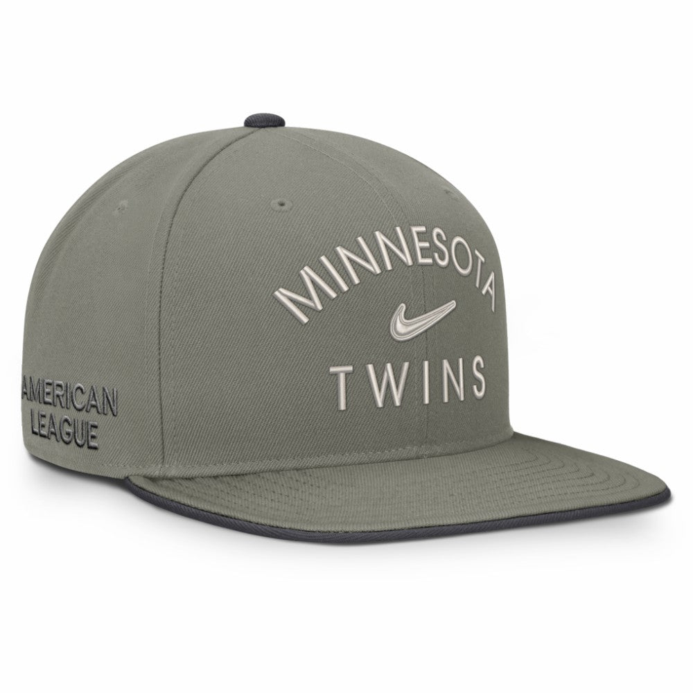 Minnesota Twins Nike Pro Dri-FIT Snapback Hat - MLB