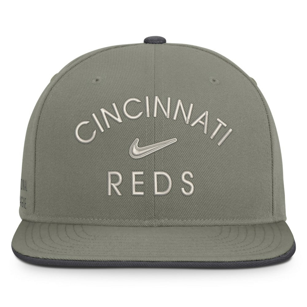 Cincinnati Reds Nike Pro Dri-FIT Snapback Hat - MLB