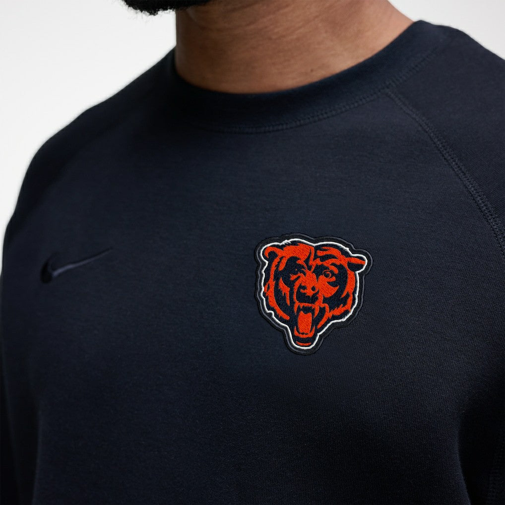 Chicago Bears Tech Fleece Raglan Sweatshirt Black | Nike for Sale