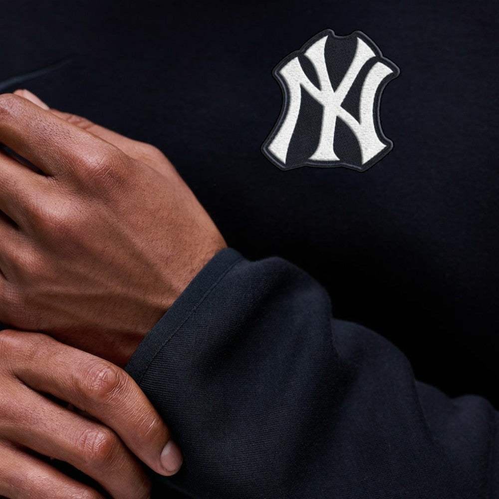 New York Yankees Nike Tech Fleece Raglan Sweatshirt - MLB