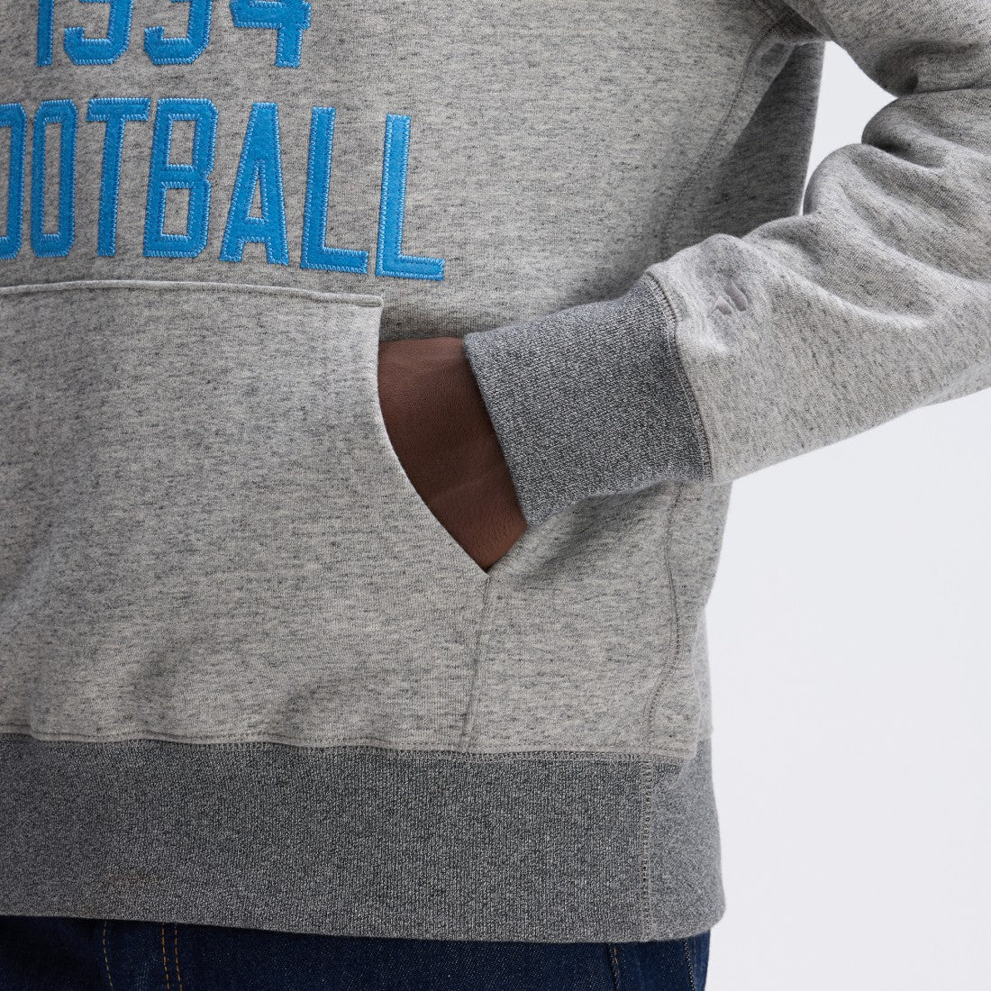 Detroit Lions IconicFleece Pocket Sweatshirt Heather Gray | Fanatics