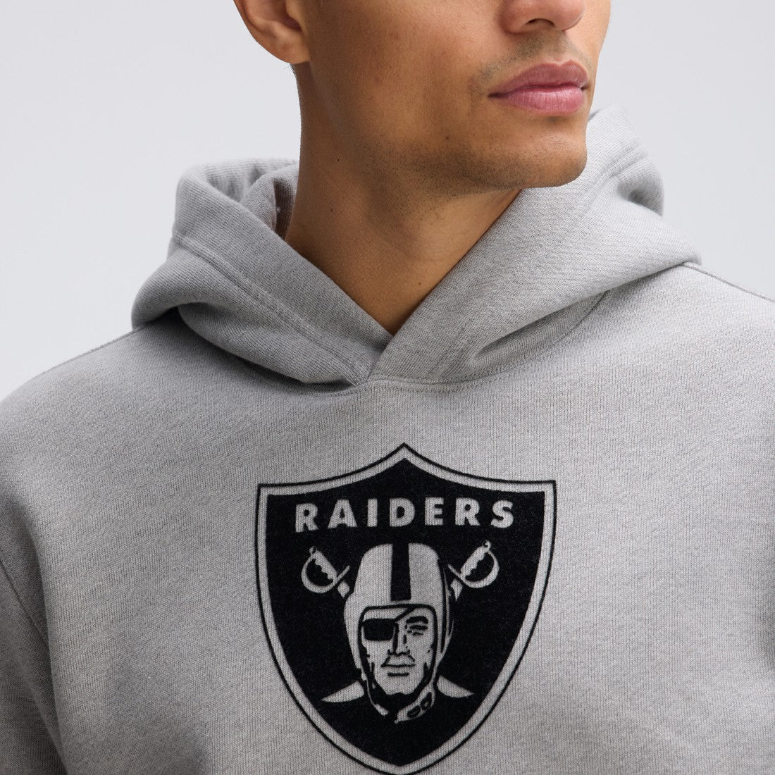 Las Vegas Raiders IconicFleece Flocked Hoodie Heather Gray | Fanatics