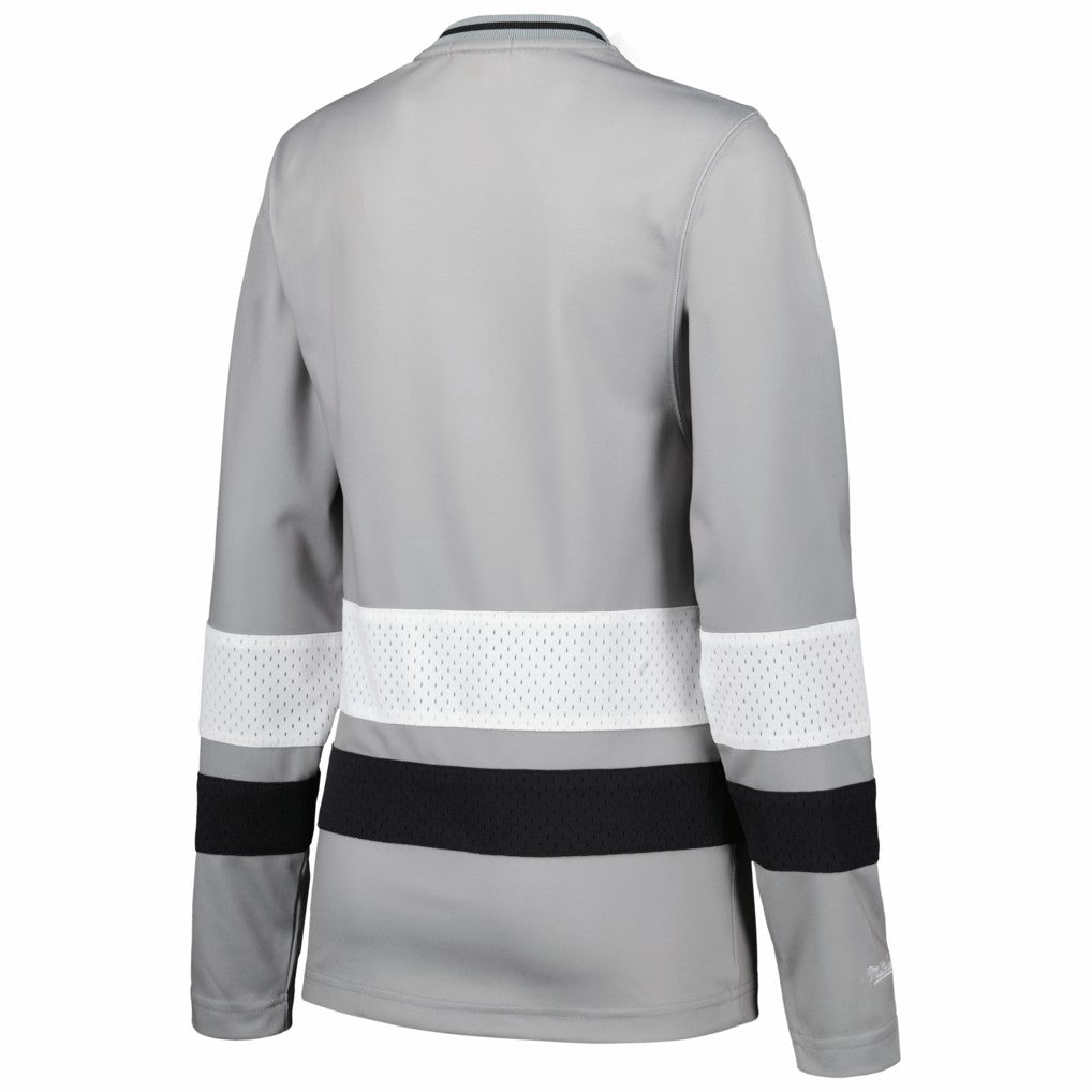 Las Vegas Raiders Women's Big Face 7.0 Long Sleeve Jersey T-Shirt Silver | Mitchell & Ness