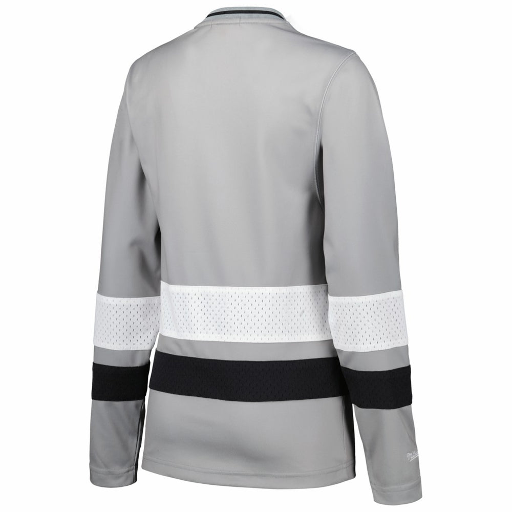 Las Vegas Raiders Women's Big Face 7.0 Long Sleeve Jersey T-Shirt Silver | Mitchell & Ness