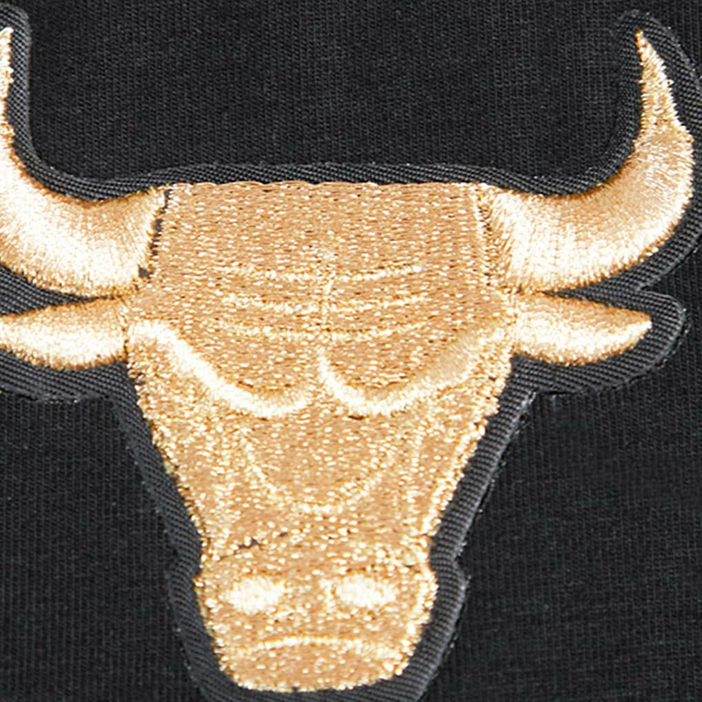 Chicago Bulls Pro Standard Women's Holiday Glam Boxy T-Shirt Black - NBA