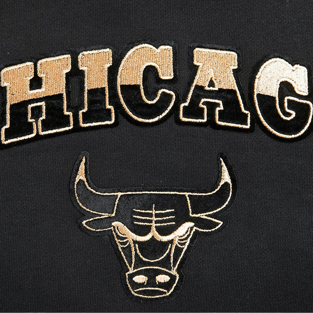 Chicago Bulls Pro Standard Women's Glam Cropped Pullover Sweatshirt - Black - NBA