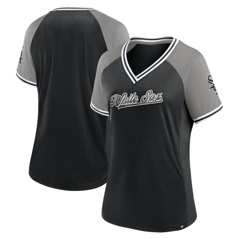 Chicago White Sox Fanatics Women's Glitz & Glam League Diva Raglan V-Neck T-Shirt - MLB