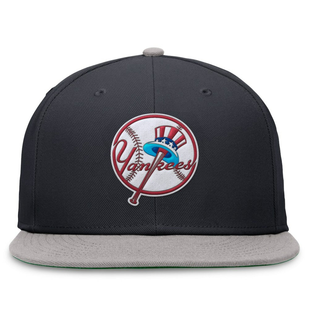 New York Yankees Nike Rewind Cooperstown True Performance Fitted Hat - MLB