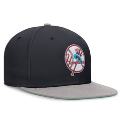 New York Yankees Nike Rewind Cooperstown True Performance Fitted Hat - MLB