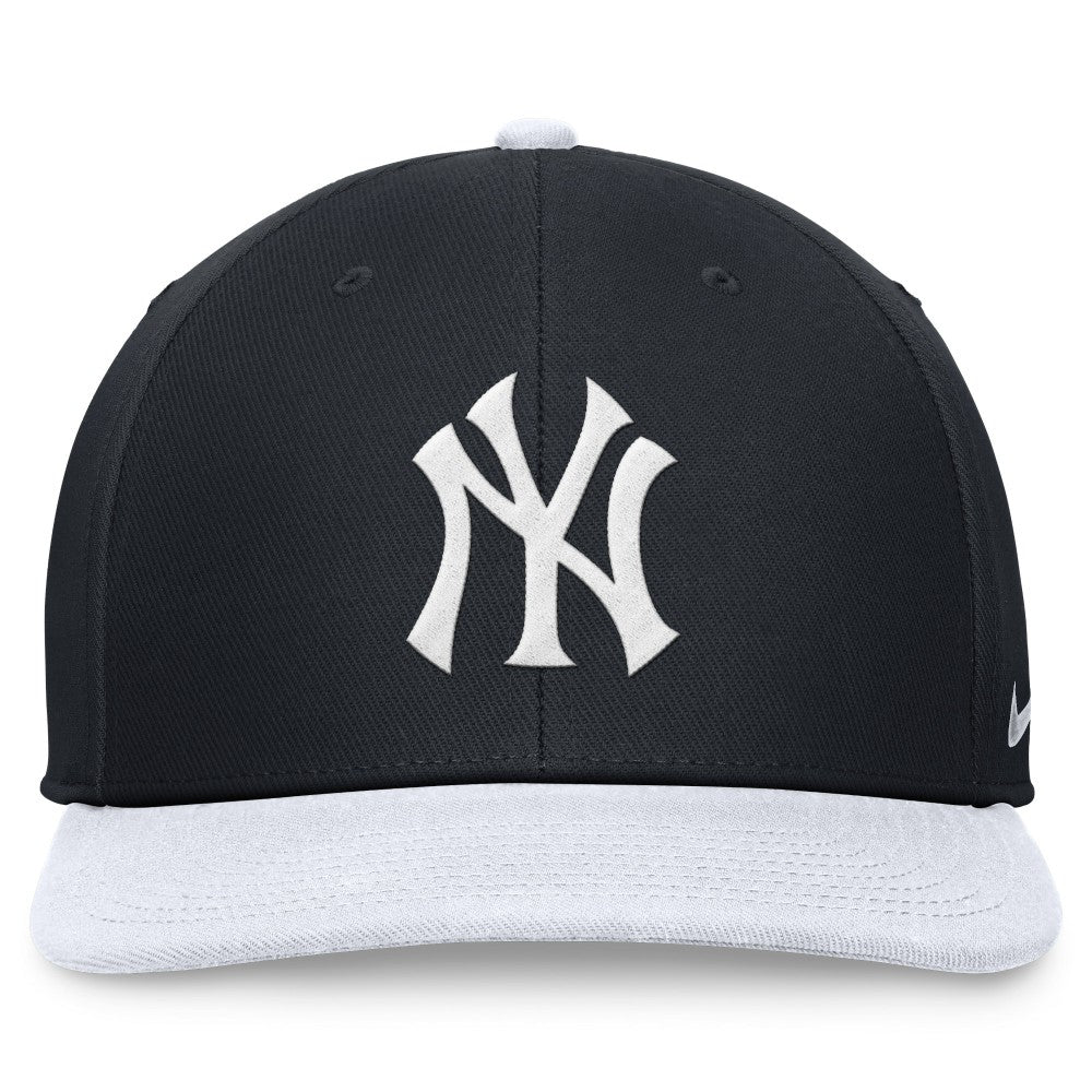 New York Yankees Nike Two-Tone Snapback Hat - MLB
