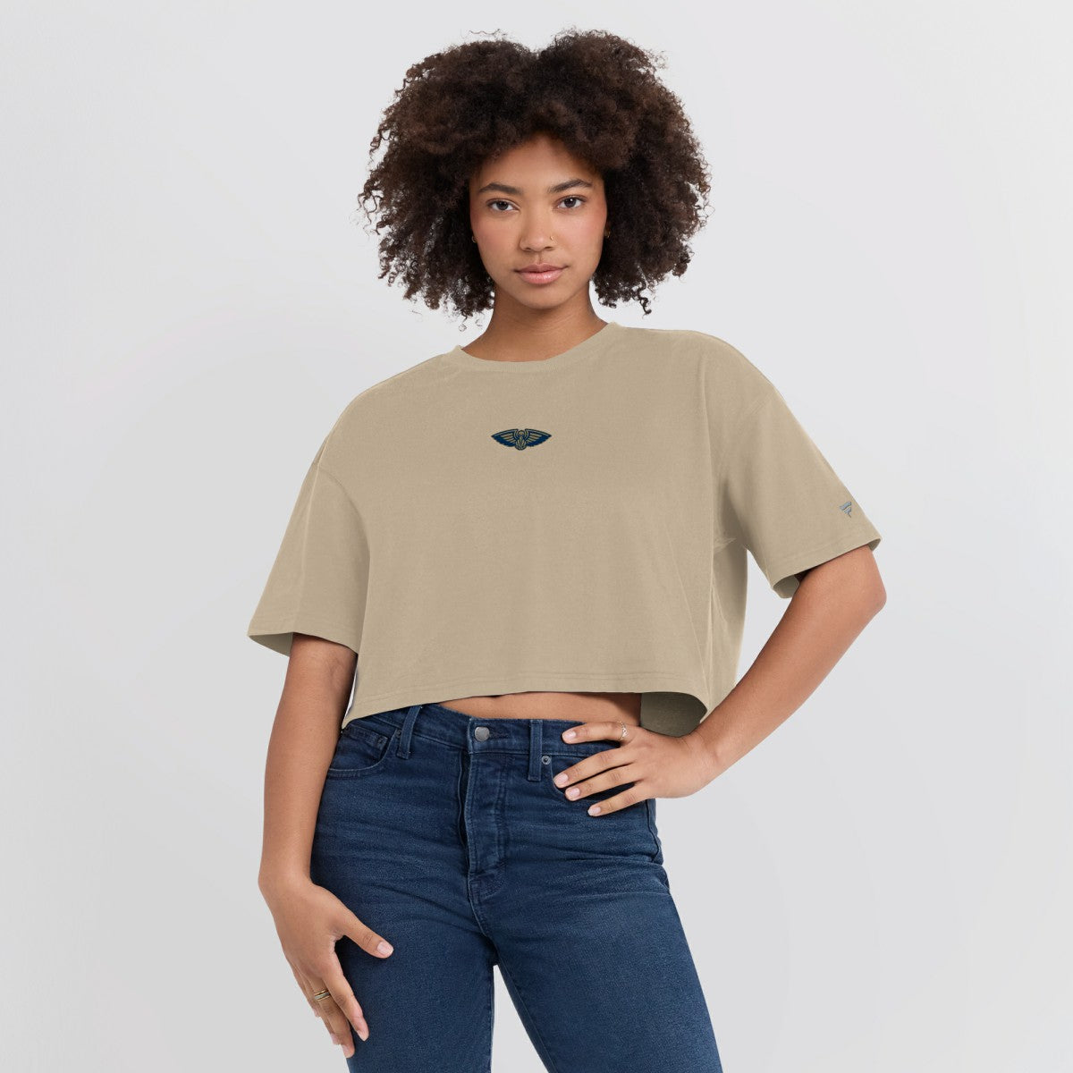 New Orleans Pelicans Women's Elements Super Soft Boxy Cropped T-Shirt Khaki - NBA