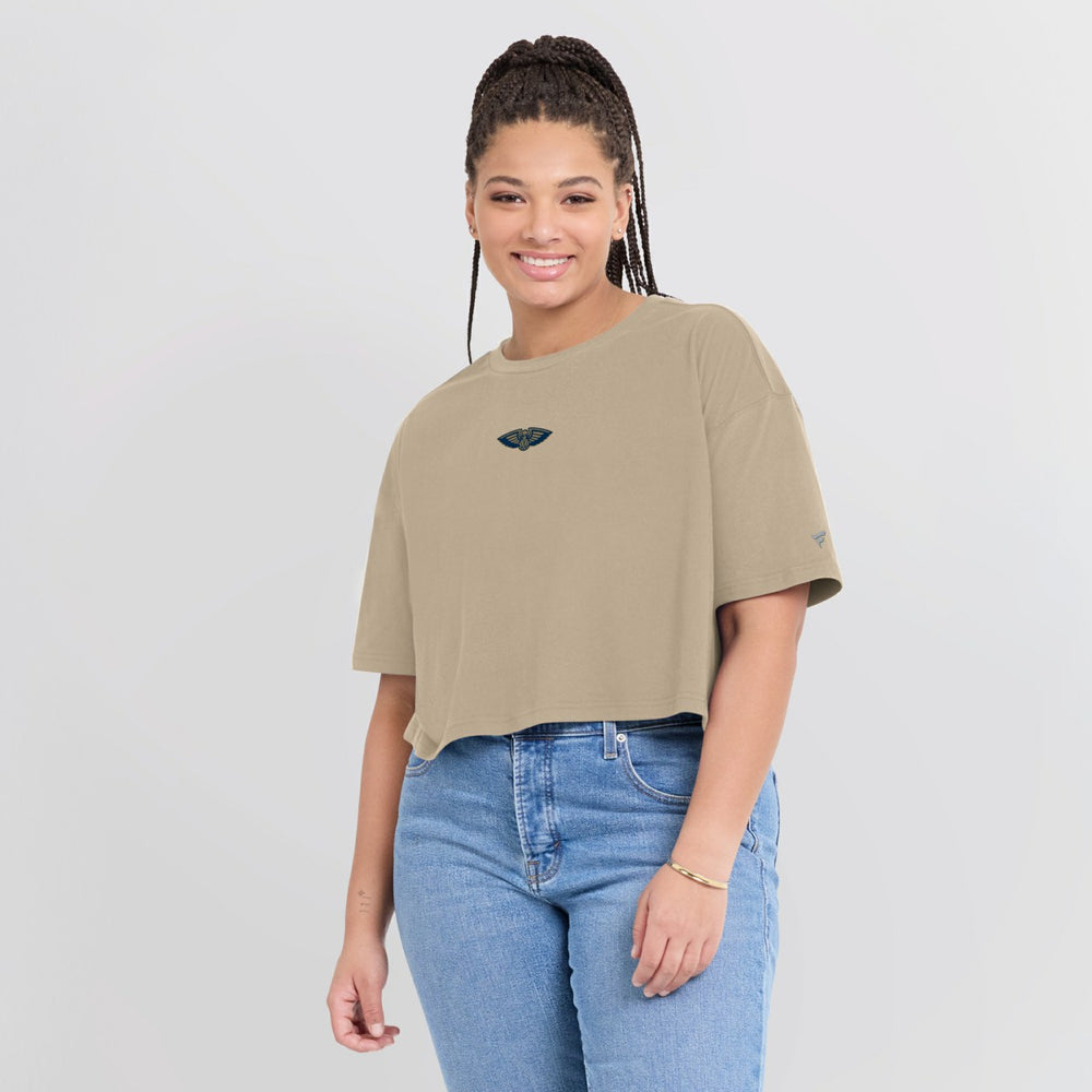 New Orleans Pelicans Women's Elements Super Soft Boxy Cropped T-Shirt Khaki - NBA