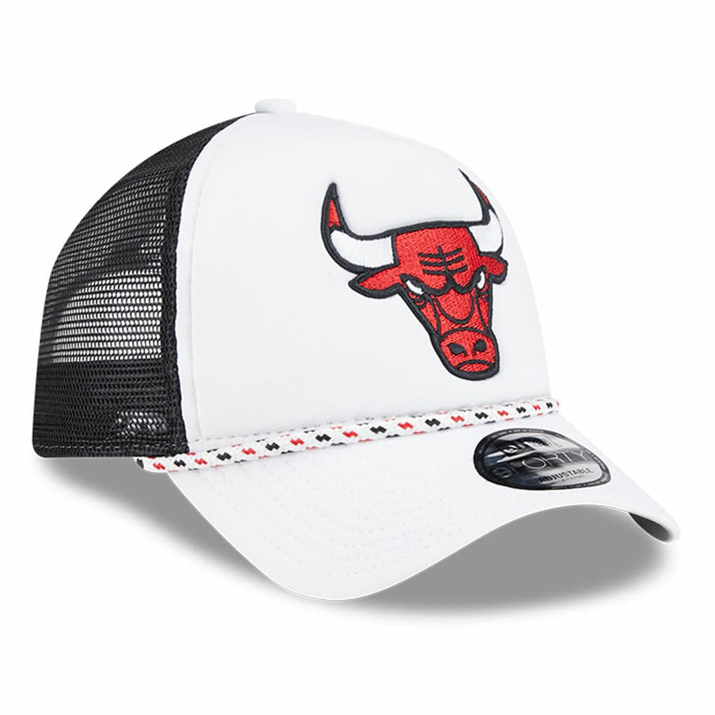Chicago Bulls Court Sport Foam A-Frame 9FORTY Adjustable Trucker Hat White/Black - NBA