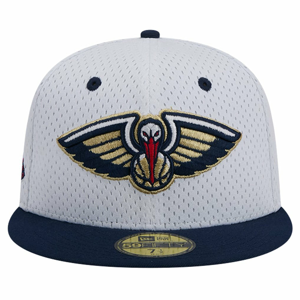New Orleans Pelicans Throwback 2Tone 59FIFTY Fitted Hat White/Navy - NBA