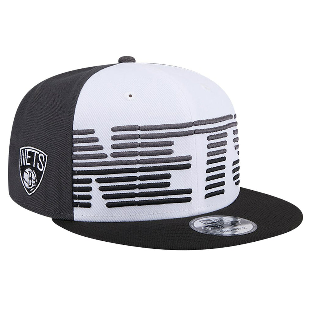 Brooklyn Nets Throwback Gradient Tech Font 9FIFTY Snapback Hat White/Black - NBA