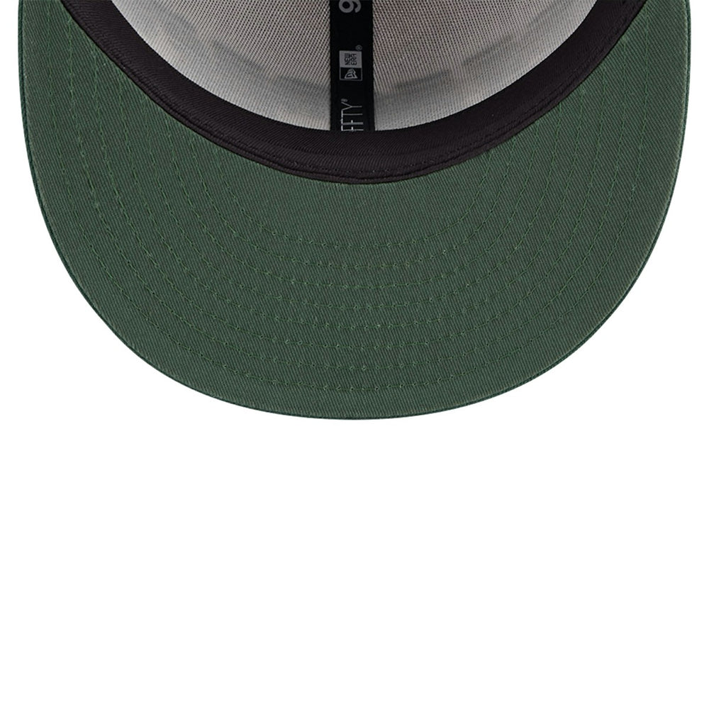Milwaukee Bucks Throwback Gradient Tech Font 9FIFTY Snapback Hat White/Hunter Green - NBA