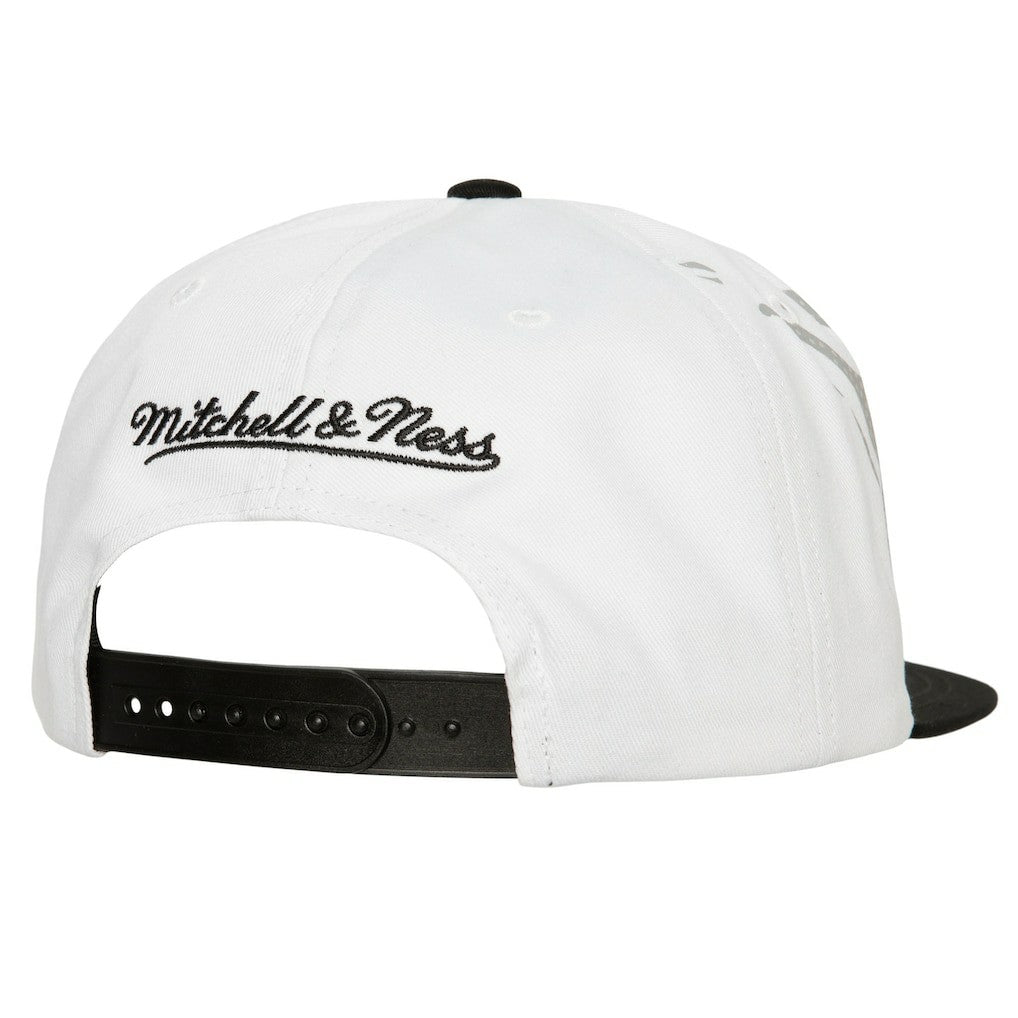 Brooklyn Nets Hot Fire Snapback Hat White - NBA