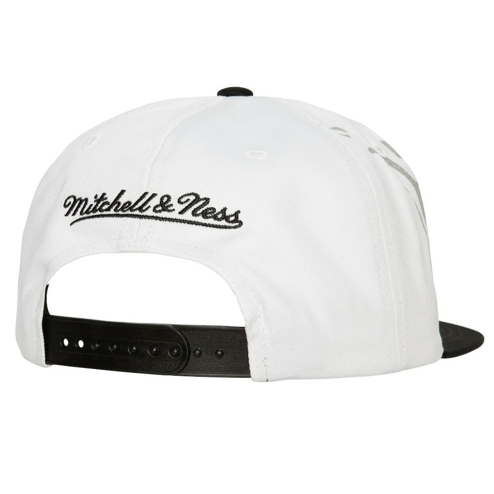 Brooklyn Nets Hot Fire Snapback Hat White - NBA
