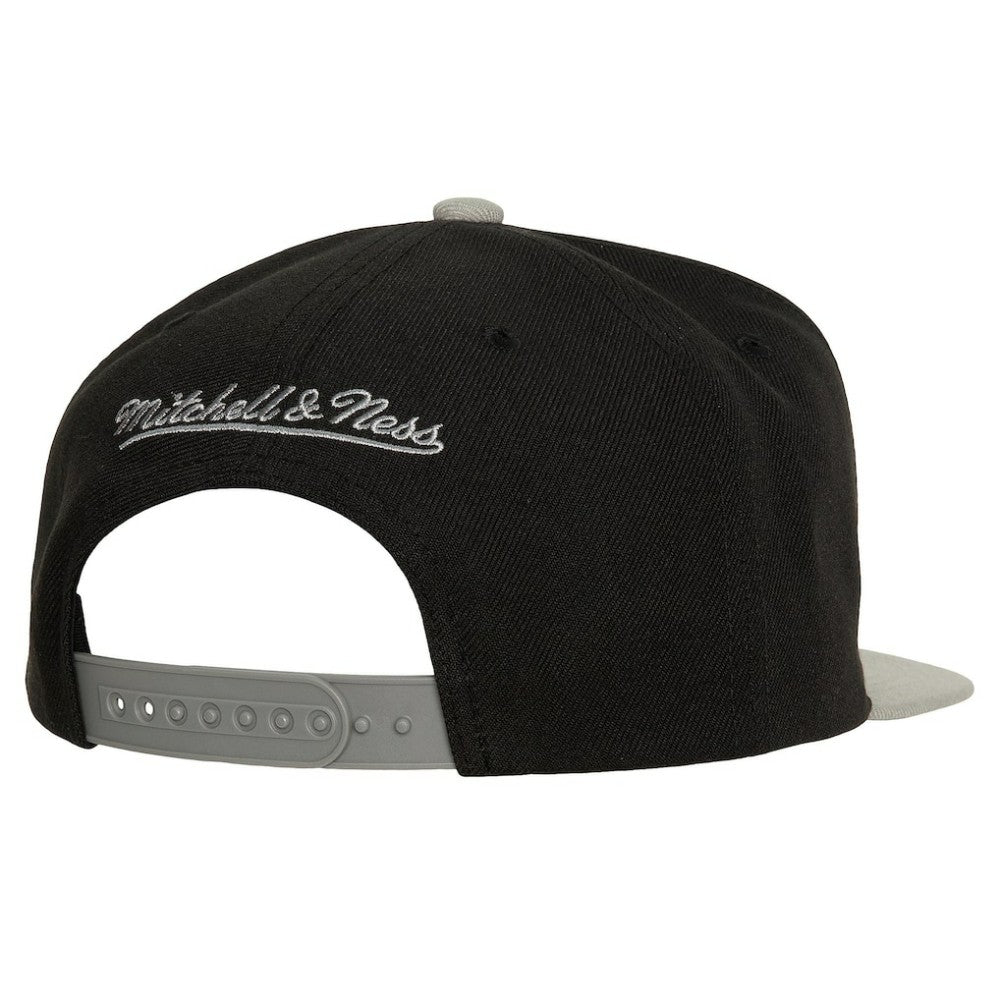 Los Angeles Kings Mitchell & Ness Core Team Ground 2.0 Snapback Hat - Black - NHL