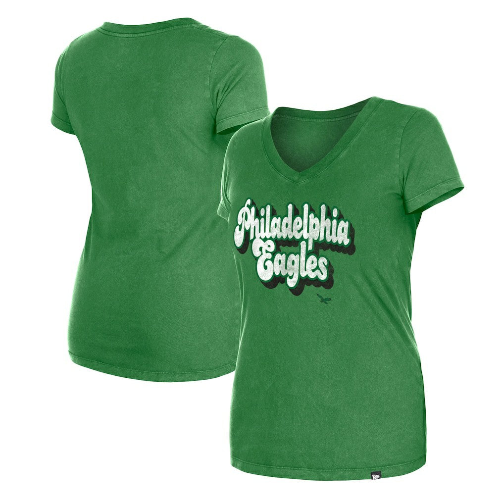 Philadelphia Eagles New Era Women's Enzyme Wash Low V-Neck T-Shirt Green | NFL