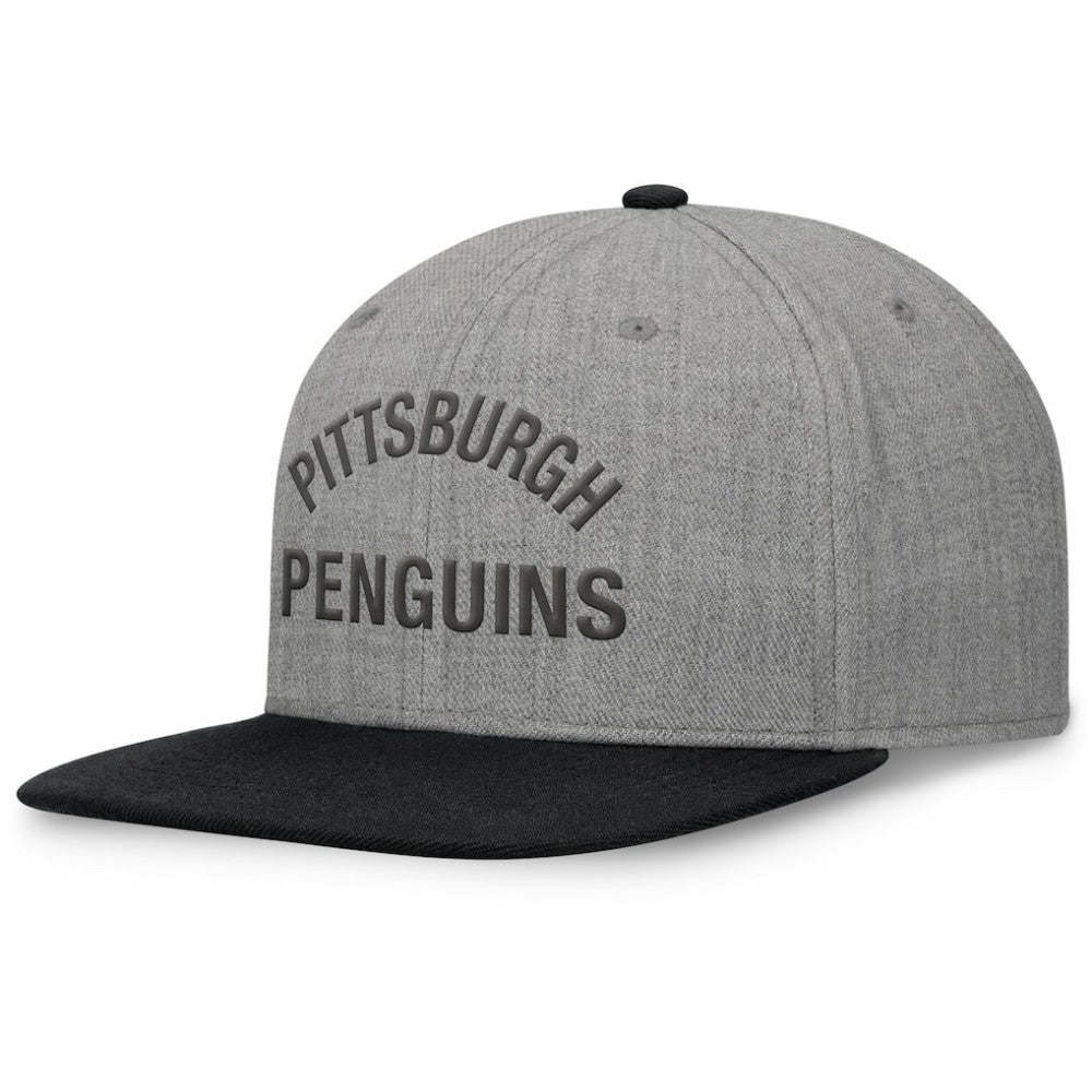 Pittsburgh Penguins Fanatics Elements Flat Brim Leather Strapback Hat - Heather Gray - NHL