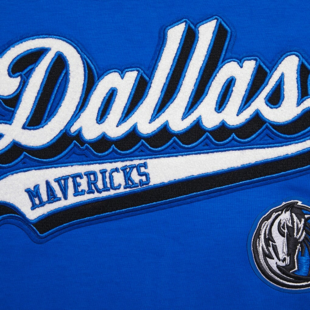 Dallas Mavericks Pro Standard Women's Script Boyfriend T-Shirt Royal - NBA
