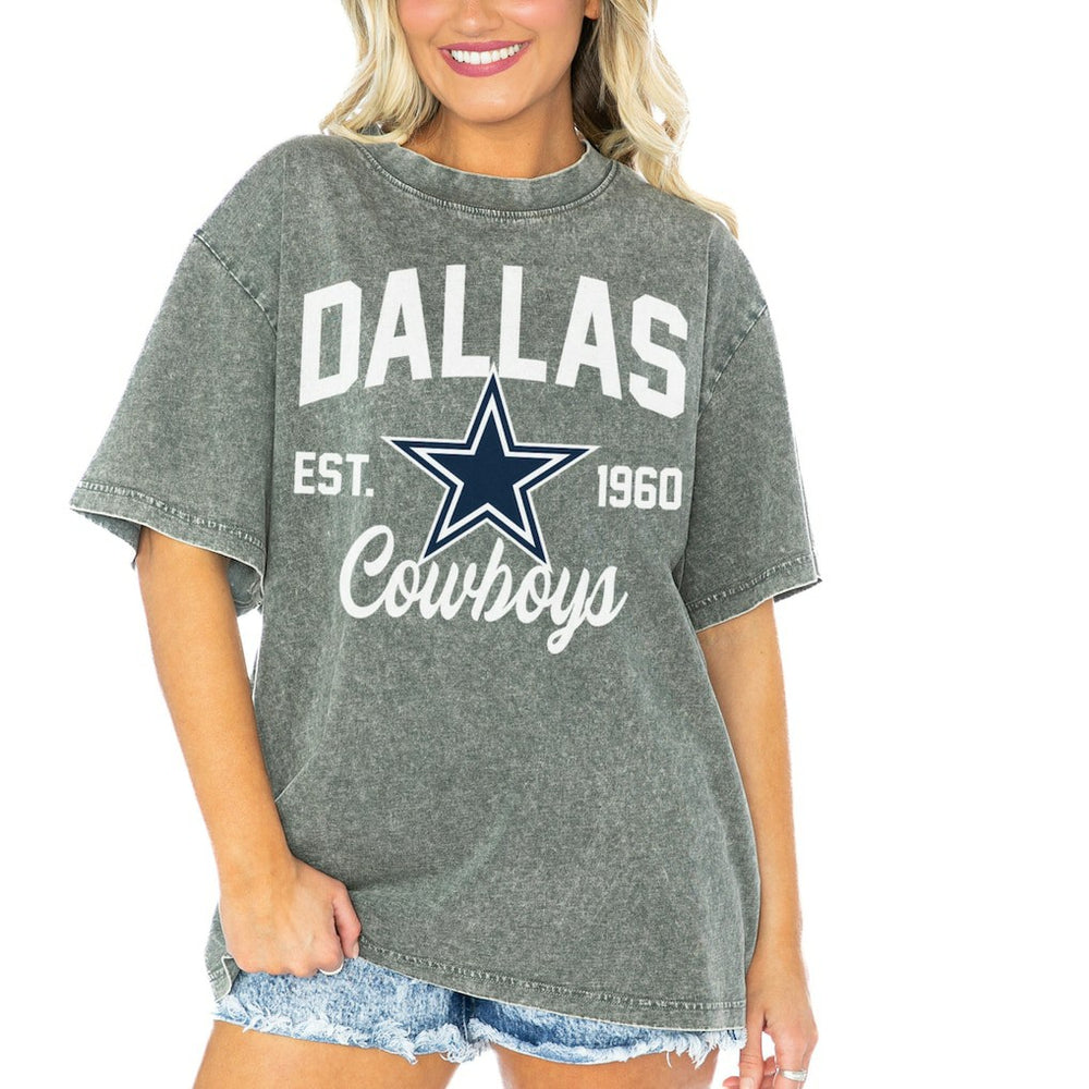 Dallas Cowboys Gameday Couture Women's Tackle Titan Boyfriend Washed T-Shirt Gray | NFL