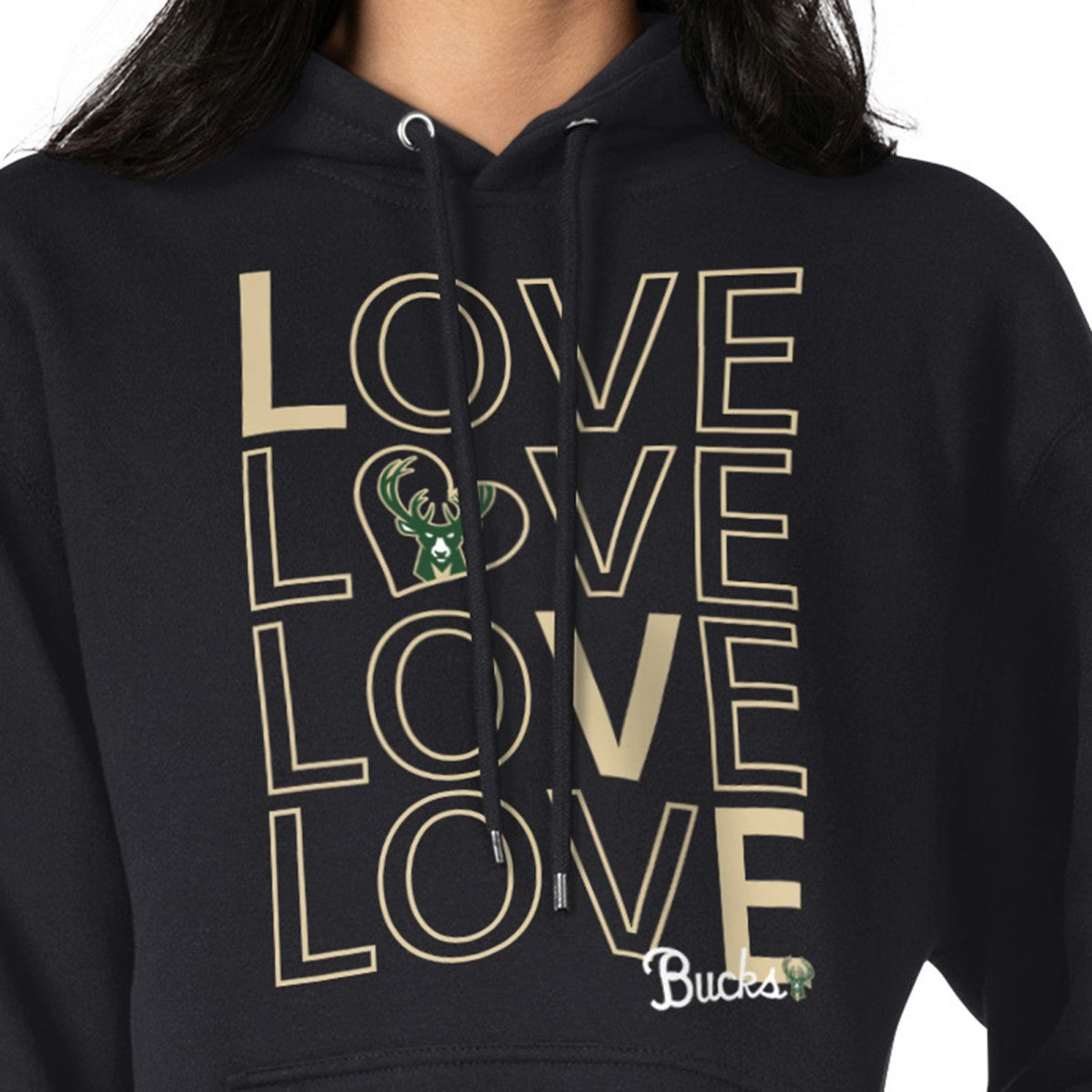 Milwaukee Bucks G-III 4Her by Carl Banks Women's Basketball Love Fleece Pullover Hoodie Black - NBA