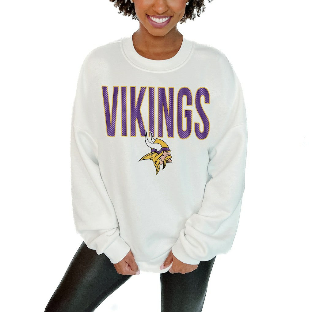 Minnesota Vikings Gameday Couture Women's Just Go With It Oversized Long Sleeve Crewneck Sweatshirt – White | NFL
