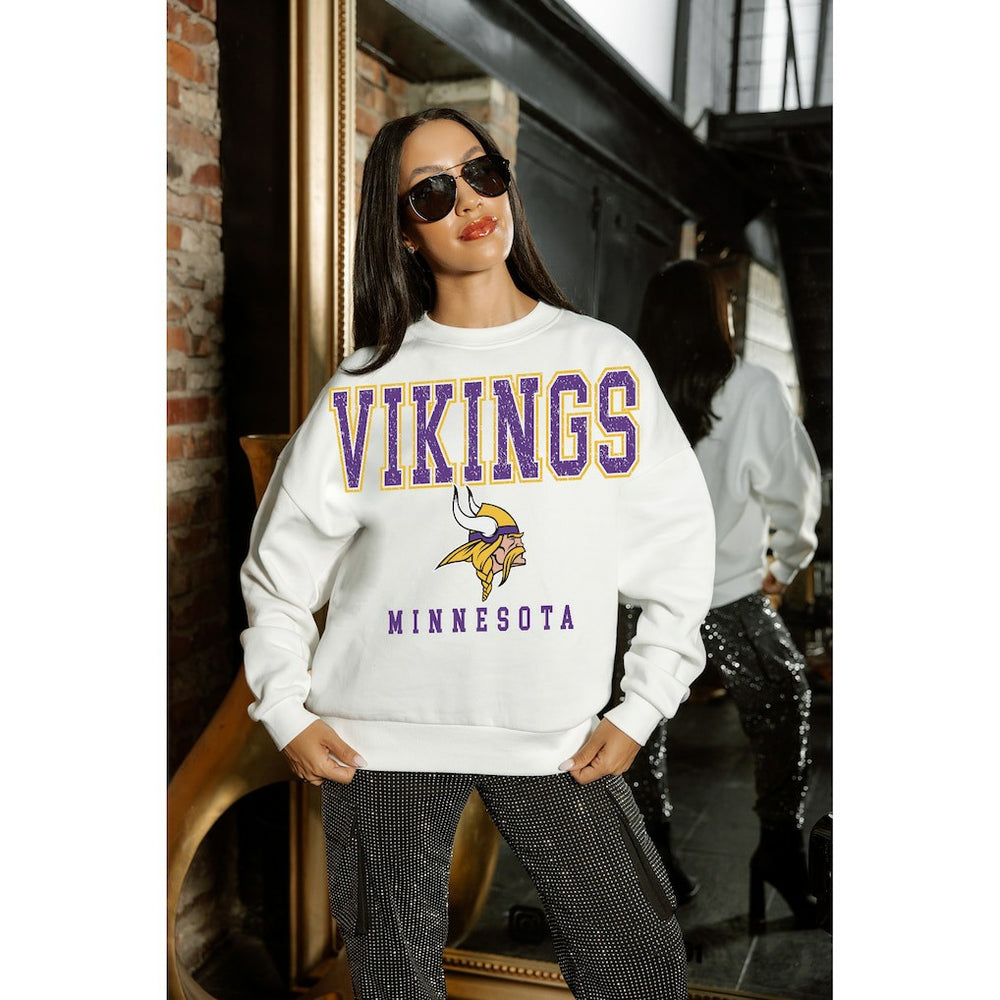 Minnesota Vikings Gameday Couture Women's Sunday Drives Oversized Crewneck Pullover Sweatshirt – White | NFL
