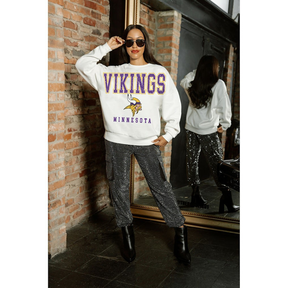 Minnesota Vikings Gameday Couture Women's Sunday Drives Oversized Crewneck Pullover Sweatshirt – White | NFL