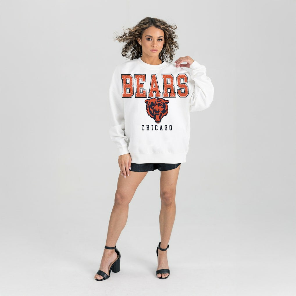Chicago Bears Gameday Couture Women's Sunday Drives Oversized Crewneck Pullover Sweatshirt – White | NFL