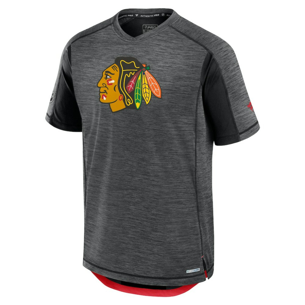 Chicago Blackhawks Fanatics Authentic Pro Rink Tech T-Shirt - Black - NHL