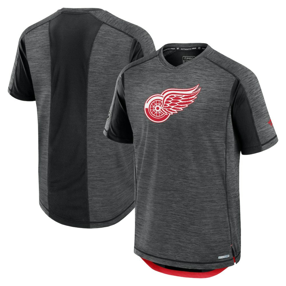 Detroit Red Wings Fanatics Authentic Pro Rink Tech T-Shirt - Black - NHL