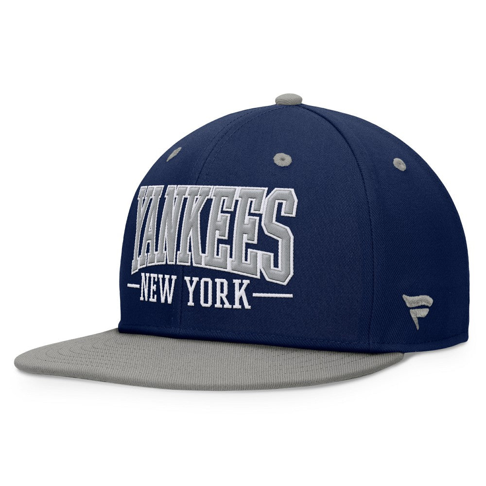 New York Yankees Fanatics Fundamental Bold Snapback Hat - MLB