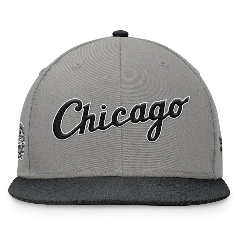 Chicago White Sox Fanatics Fundamental Two-Tone Fitted Hat - MLB