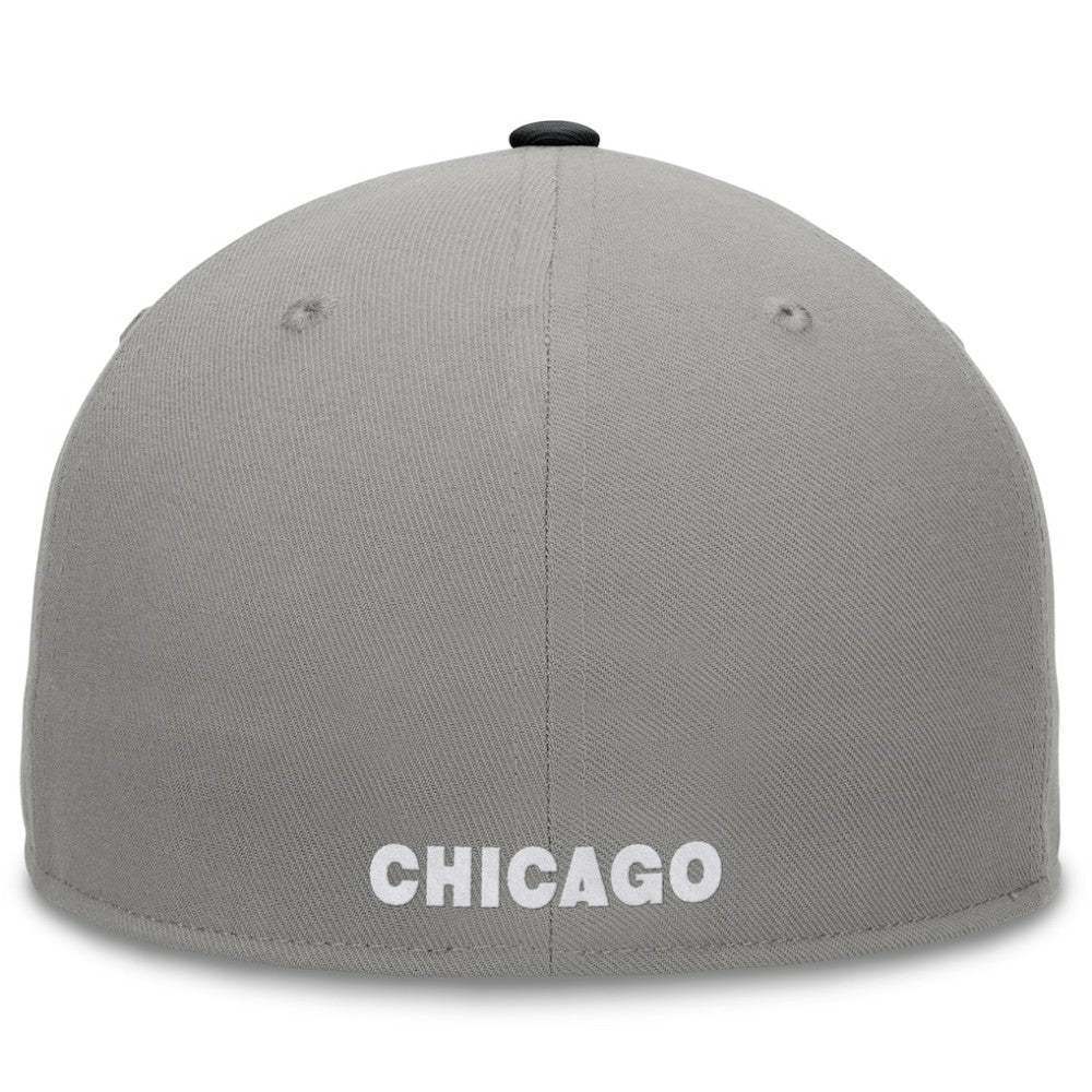 Chicago White Sox Fanatics Fundamental Two-Tone Fitted Hat - MLB