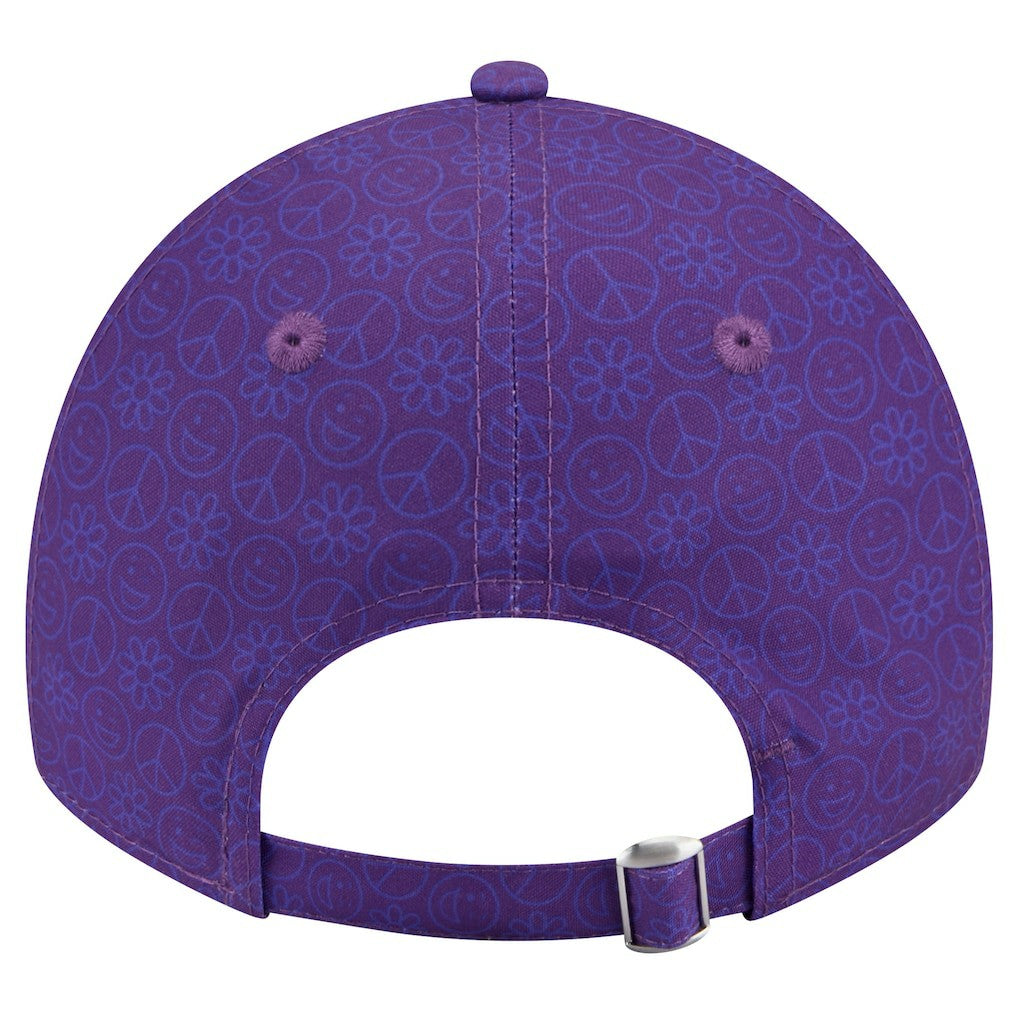 Minnesota Vikings New Era Women's Smiley 9TWENTY Adjustable Hat Purple | NFL