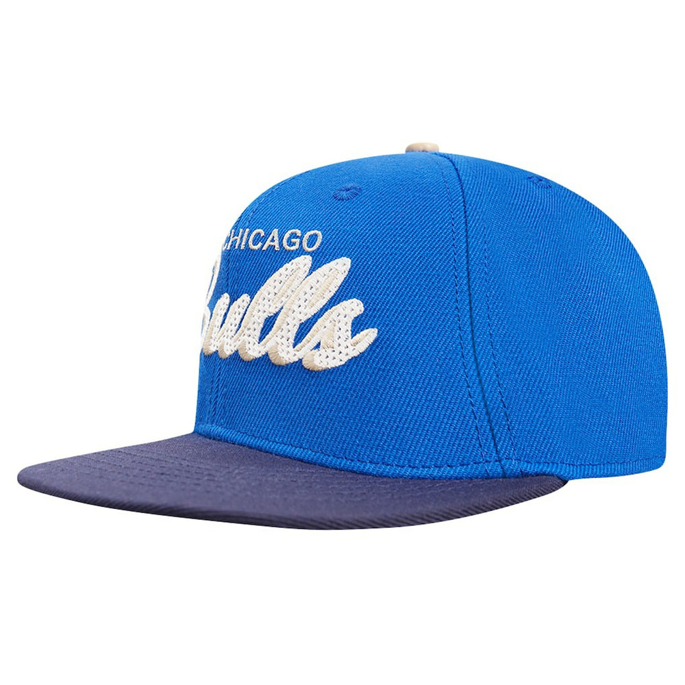Chicago Bulls Pro Standard Legacy Snapback Hat Blue/Navy - NBA