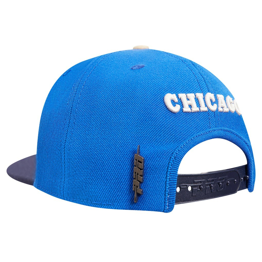 Chicago Bulls Pro Standard Legacy Snapback Hat Blue/Navy - NBA