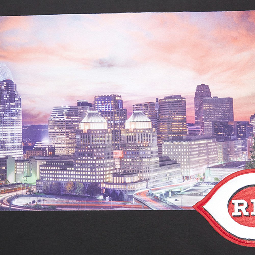 Cincinnati Reds Pro Standard Cityscape T-Shirt - MLB