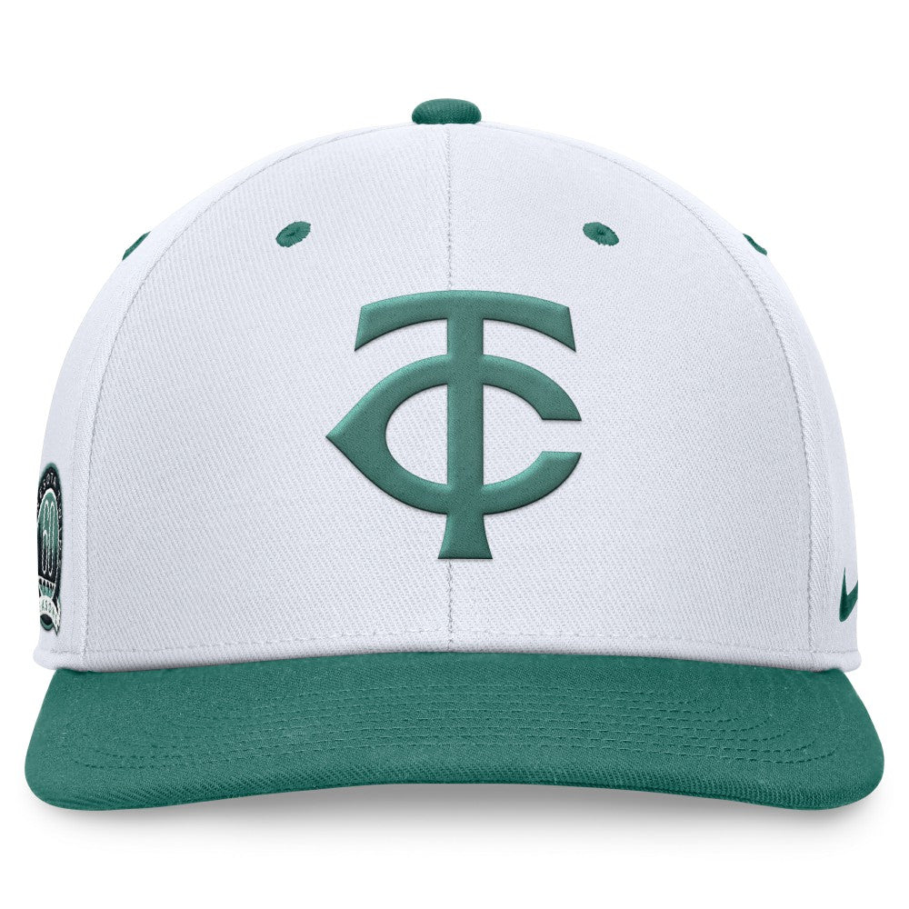 Minnesota Twins Nike Bicoastal Two-Tone Pro Performance Snapback Hat - MLB