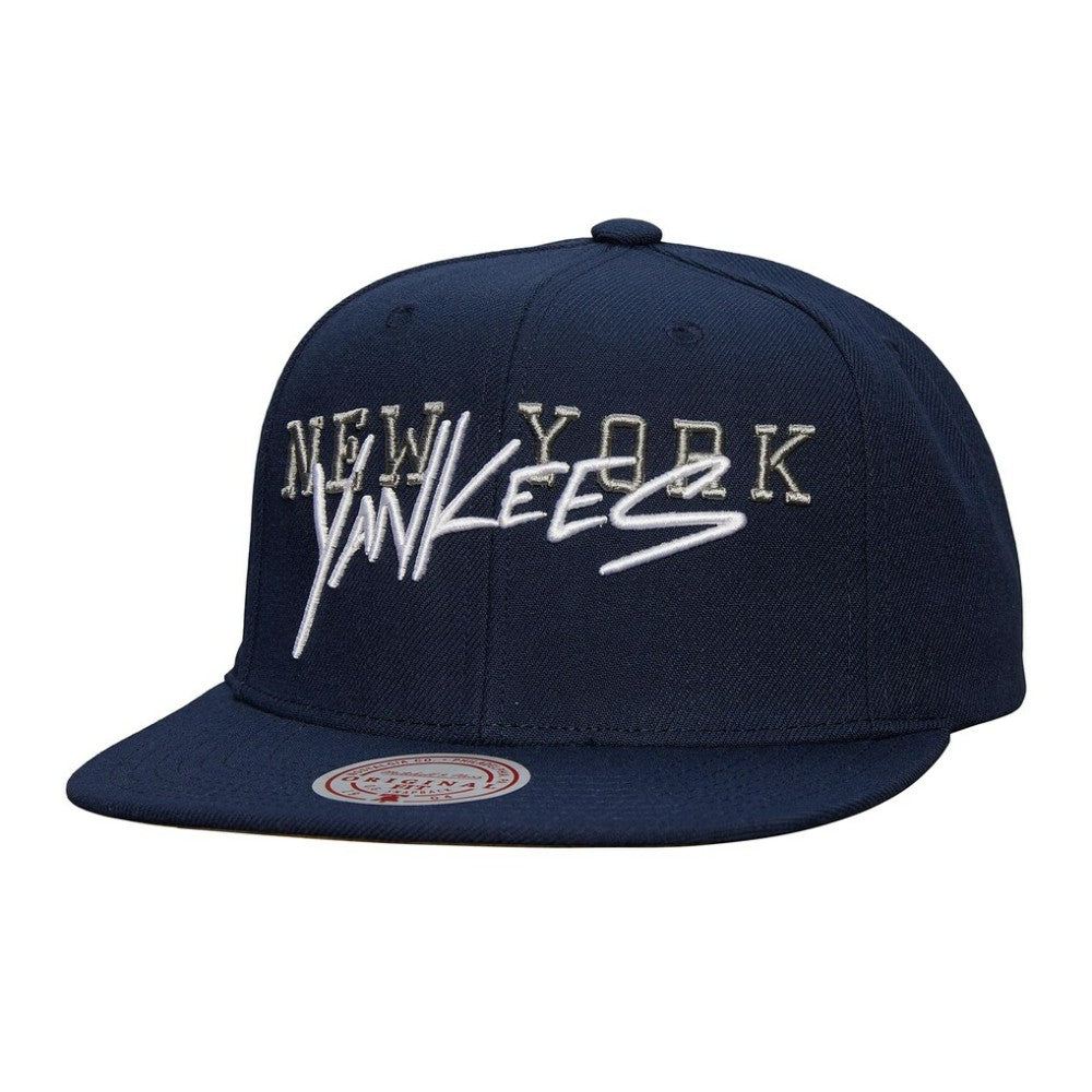 New York Yankees Mitchell & Ness Team Tagged Snapback Hat - MLB