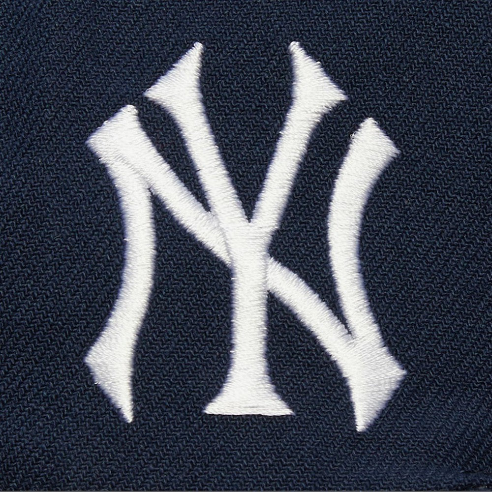 New York Yankees Mitchell & Ness Team Tagged Snapback Hat - MLB