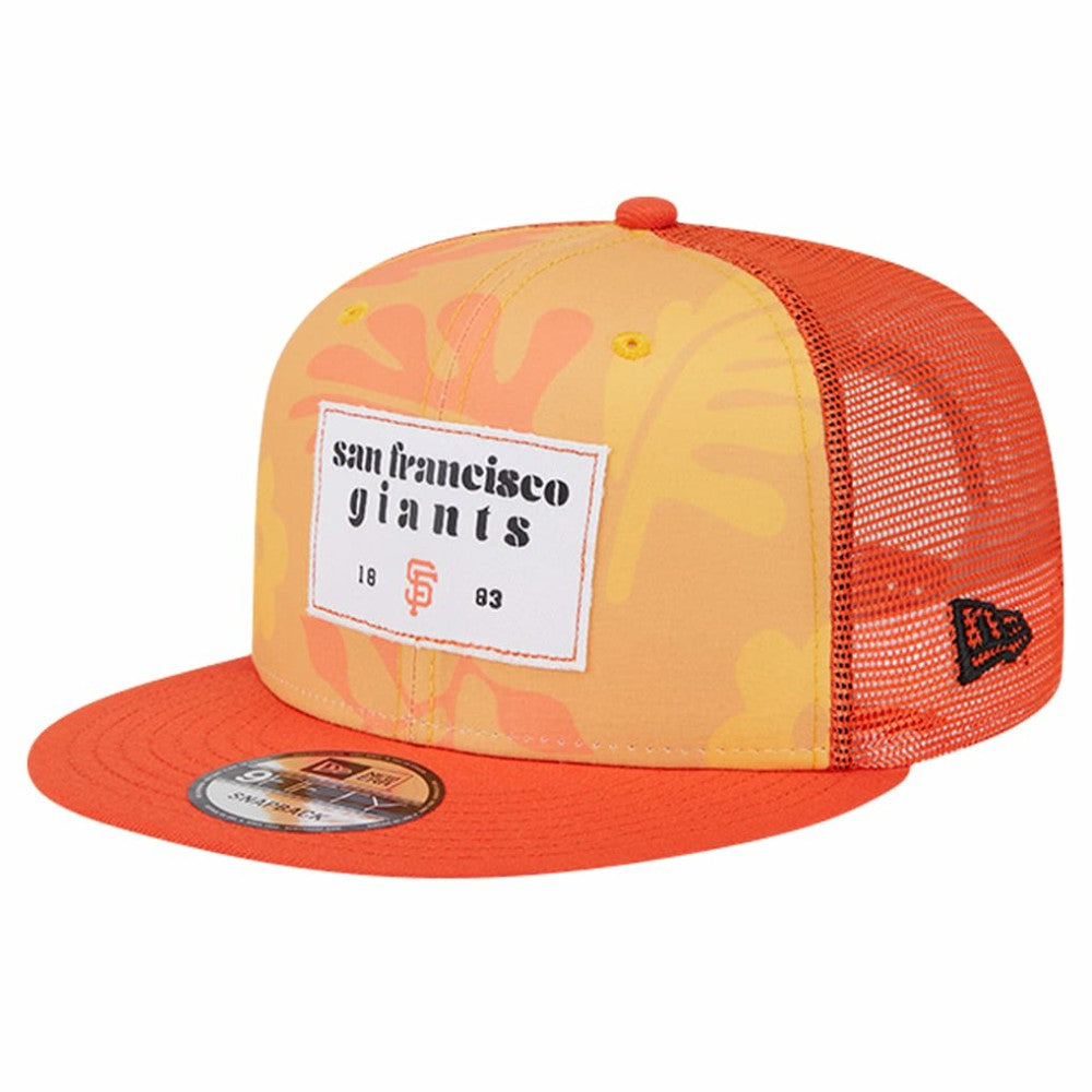 San Francisco Giants New Era Bikini Bottom Trucker 9FIFTY Snapback Hat - MLB
