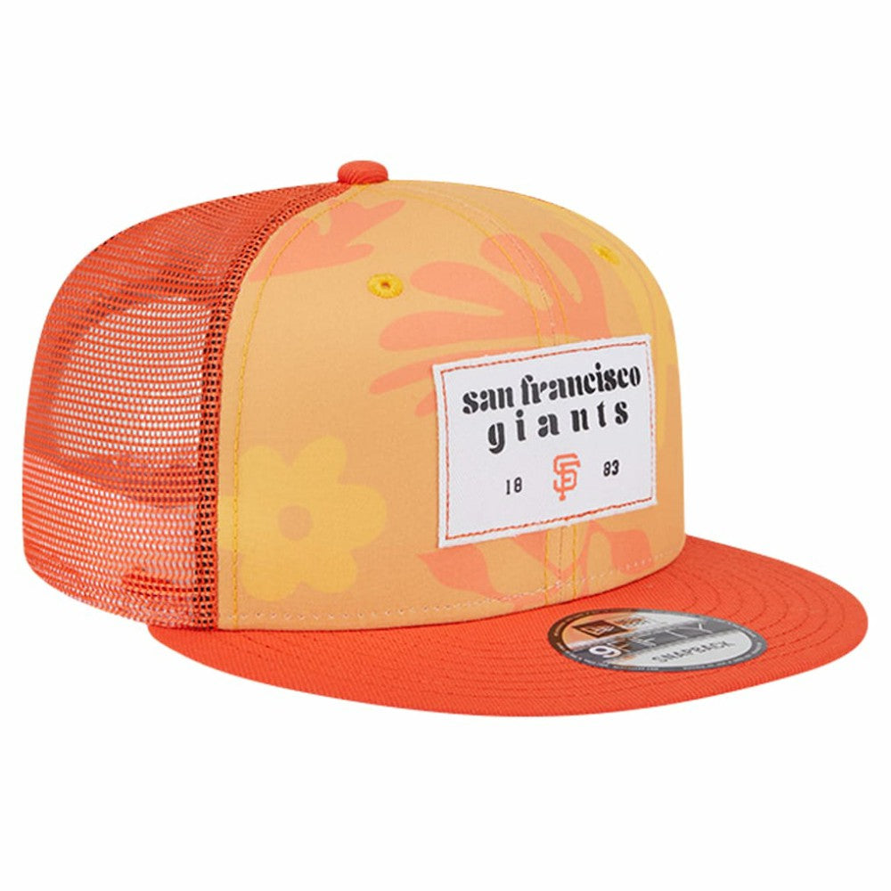 San Francisco Giants New Era Bikini Bottom Trucker 9FIFTY Snapback Hat - MLB