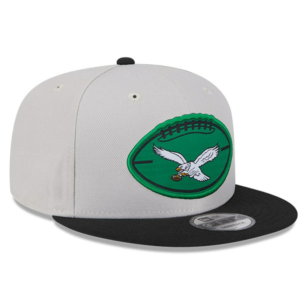Philadelphia Eagles New Era 2024 Sideline Historic 9FIFTY Snapback Hat Stone/Black | NFL